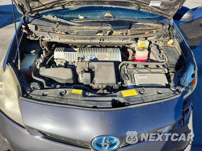 Zdjęcie 11 z 12 samochodu: 2012 TOYOTA PRIUS TWO VIN:JTDKN3DU2C1542966 - miniatura