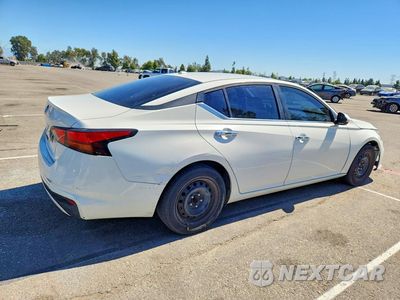 Trzecie zdjęcie samochodu z tyłu: 2019 NISSAN ALTIMA S VIN:1N4BL4BV3KC127879 - miniatura