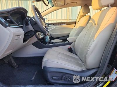 Zdjęcie 7 z 12 samochodu: 2018 HYUNDAI SONATA LIMITED VIN:5NPE34AF6JH709365 - miniatura