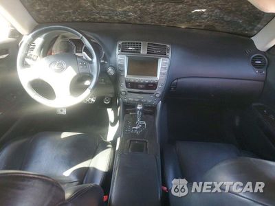 Zdjęcie 8 z 13 samochodu: 2008 LEXUS IS 250 BASE VIN:JTHBK262785081423 - miniatura