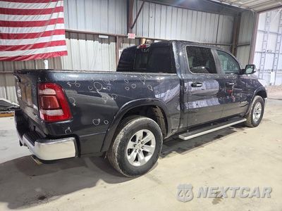 Trzecie zdjęcie samochodu z tyłu: 2021 RAM 1500 LARAMIE VIN:1C6SRFJT7MN793713 - miniatura