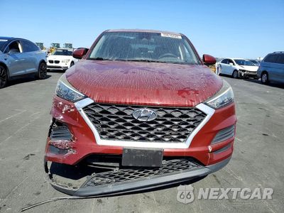 Piąte zdjęcie samochodu w środku: 2019 HYUNDAI TUCSON SE VIN:KM8J23A41KU002705 - miniatura