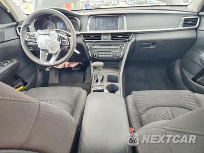 Zdjęcie 8 z 13 samochodu: 2019 KIA OPTIMA LX VIN:5XXGT4L33KG332678 - miniatura