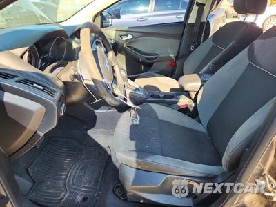 Zdjęcie 7 z 13 samochodu: 2014 FORD FOCUS SE VIN:1FADP3K2XEL317700 - miniatura