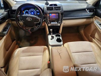 Zdjęcie 8 z 12 samochodu: 2012 TOYOTA CAMRY HYBRID XLE VIN:4T1BD1FK6CU061874 - miniatura