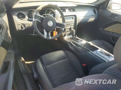 Zdjęcie 8 z 12 samochodu: 2013 FORD MUSTANG VIN:1ZVBP8AM9D5255529 - miniatura