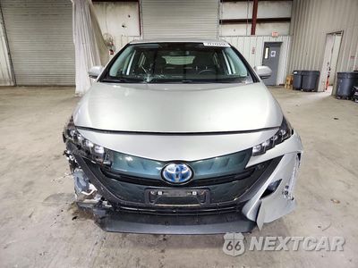 Piąte zdjęcie samochodu w środku: 2021 TOYOTA PRIUS PRIME LE VIN:JTDKAMFP9M3177426 - miniatura