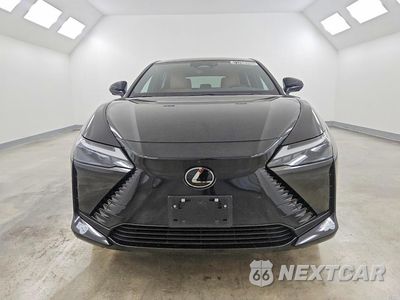 Piąte zdjęcie samochodu w środku: 2024 LEXUS RZ 300E VIN:JTJABABB2RA007345 - miniatura