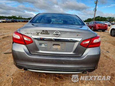 Zdjęcie 6 z 12 samochodu: 2016 NISSAN ALTIMA VIN:1N4AL3AP1GN341628 - miniatura