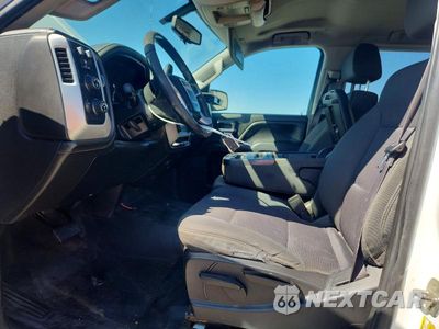 Zdjęcie 7 z 12 samochodu: 2015 GMC SIERRA K2500 SLE VIN:1GT12YEG9FF130982 - miniatura