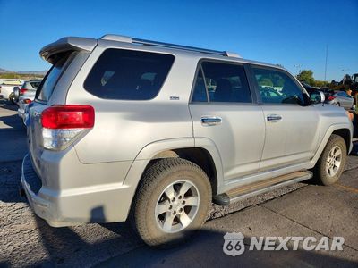 Trzecie zdjęcie samochodu z tyłu: 2013 TOYOTA 4RUNNER SR5 VIN:JTEBU5JR1D5118795 - miniatura