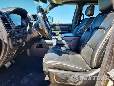 Zdjęcie 7 z 12 samochodu: 2019 RAM 1500 LIMITED VIN:1C6SRFHT7KN573023 - miniatura