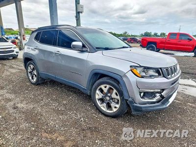 Czwarte zdjęcie samochodu z boku: 2019 JEEP COMPASS LIMITED VIN:3C4NJCCB4KT711322 - miniatura