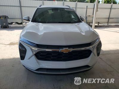 Piąte zdjęcie samochodu w środku: 2025 CHEVROLET TRAX 1LT VIN:KL77LHEP2SC043344 - miniatura