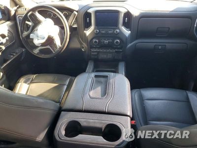 Zdjęcie 8 z 12 samochodu: 2020 CHEVROLET SILVERADO K1500 RST VIN:3GCUYEET4LG269936 - miniatura