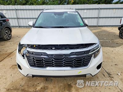 Piąte zdjęcie samochodu w środku: 2026 KIA SELTOS S VIN:KNDEUCAA0T7898856 - miniatura