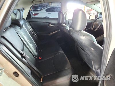 Zdjęcie 10 z 12 samochodu: 2013 TOYOTA PRIUS PERSONA SERIES SE VIN:JTDKN3DU8D1660764 - miniatura