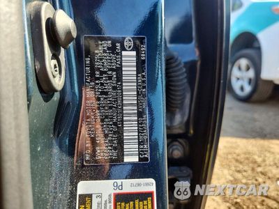 Zdjęcie 12 z 12 samochodu: 2017 TOYOTA CAMRY HYBRID LE VIN:4T1BD1FK3HU208174 - miniatura