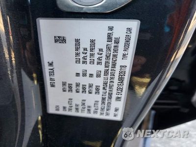 Zdjęcie 12 z 12 samochodu: 2024 TESLA MODEL 3 VIN:5YJ3E1EA4RF835118 - miniatura