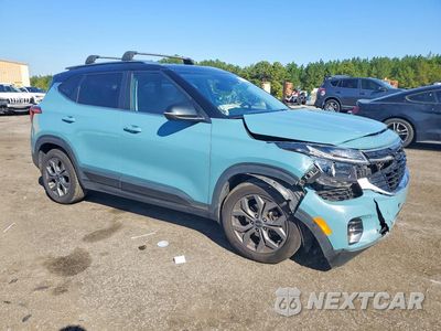 Czwarte zdjęcie samochodu z boku: 2024 KIA SELTOS S VIN:KNDEU2AA4R7578202 - miniatura