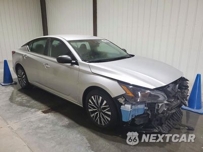 Czwarte zdjęcie samochodu z boku: 2025 NISSAN ALTIMA SV VIN:1N4BL4DV0SN412332 - miniatura