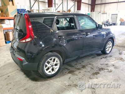 Trzecie zdjęcie samochodu z tyłu: 2020 KIA SOUL S VIN:KNDJ23AU8L7018114 - miniatura