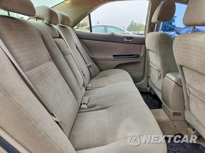 Zdjęcie 10 z 12 samochodu: 2005 TOYOTA CAMRY LE VIN:4T1BE32K25U974200 - miniatura