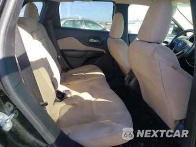 Zdjęcie 10 z 12 samochodu: 2015 JEEP CHEROKEE LATITUDE VIN:1C4PJLCB8FW766591 - miniatura
