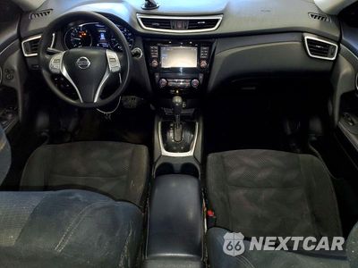 Zdjęcie 8 z 13 samochodu: 2016 NISSAN ROGUE SV VIN:5N1AT2MV9GC916449 - miniatura