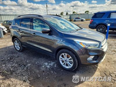 Czwarte zdjęcie samochodu z boku: 2017 FORD ESCAPE SE VIN:1FMCU9GD3HUA84152 - miniatura