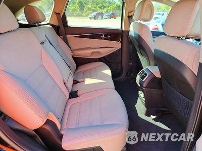 Zdjęcie 11 z 13 samochodu: 2016 KIA SORENTO LX VIN:5XYPG4A35GG025622 - miniatura