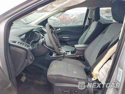 Zdjęcie 7 z 13 samochodu: 2019 FORD ESCAPE SE VIN:1FMCU0GD9KUA33547 - miniatura