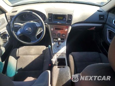Zdjęcie 8 z 12 samochodu: 2008 SUBARU OUTBACK 2.5I VIN:4S4BP61C487361827 - miniatura