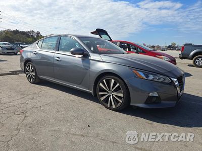 Czwarte zdjęcie samochodu z boku: 2019 NISSAN ALTIMA PLATINUM VIN:1N4BL4FV1KC197973 - miniatura