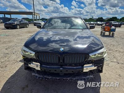 Piąte zdjęcie samochodu w środku: 2018 BMW 530E VIN:WBAJA9C53JB034434 - miniatura