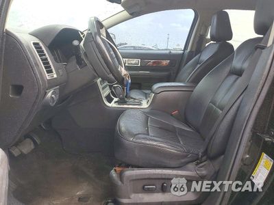 Zdjęcie 7 z 13 samochodu: 2010 LINCOLN MKX VIN:2LMDJ6JC2ABJ25916 - miniatura