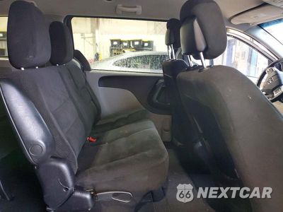 Zdjęcie 11 z 13 samochodu: 2017 DODGE GRAND CARAVAN SE VIN:2C4RDGBG9HR602055 - miniatura
