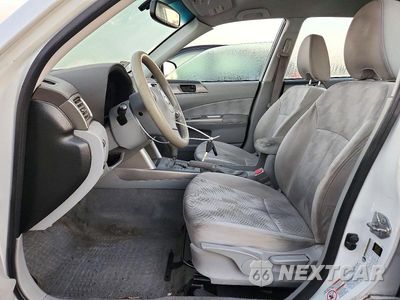 Zdjęcie 7 z 12 samochodu: 2010 SUBARU FORESTER 2.5X VIN:JF2SH6AC2AH756754 - miniatura