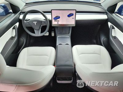 Zdjęcie 8 z 12 samochodu: 2022 TESLA MODEL Y VIN:7SAYGDEF1NF380268 - miniatura
