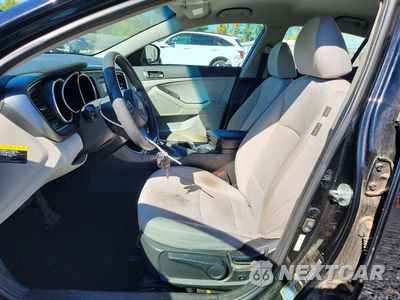 Zdjęcie 7 z 13 samochodu: 2015 KIA OPTIMA LX VIN:KNAGM4A77F5660020 - miniatura