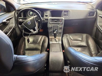 Zdjęcie 8 z 12 samochodu: 2012 VOLVO S60 T5 VIN:YV1622FS4C2083864 - miniatura