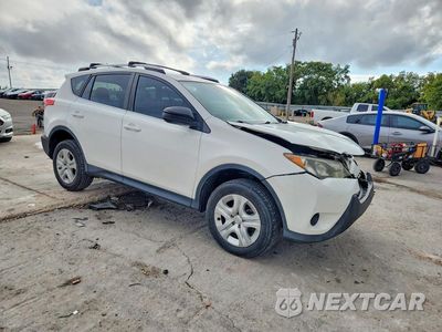 Czwarte zdjęcie samochodu z boku: 2015 TOYOTA RAV4 LE VIN:JTMZFREV5FJ040706 - miniatura