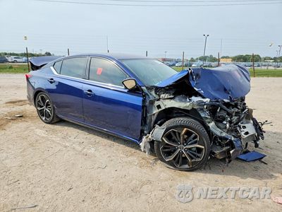 Czwarte zdjęcie samochodu z boku: 2023 NISSAN ALTIMA SR VIN:1N4BL4CV8PN316442 - miniatura