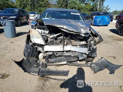 Piąte zdjęcie samochodu w środku: 2005 TOYOTA PRIUS BASE VIN:JTDKB20U353018290 - miniatura