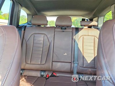 Zdjęcie 10 z 13 samochodu: 2019 BMW X3 XDRIVE30I VIN:5UXTR9C52KLE20506 - miniatura
