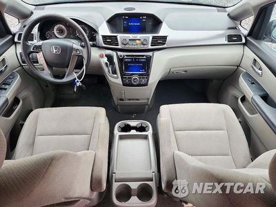 Zdjęcie 8 z 13 samochodu: 2014 HONDA ODYSSEY EX VIN:5FNRL5H48EB063939 - miniatura