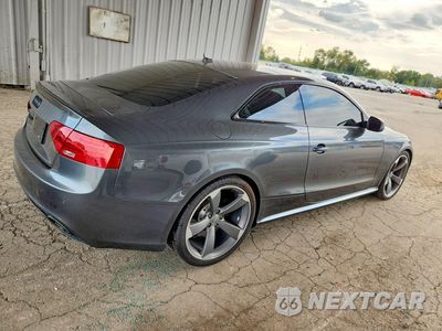 Trzecie zdjęcie samochodu z tyłu: 2014 AUDI RS5 VIN:WUAC6AFR3EA901357 - miniatura