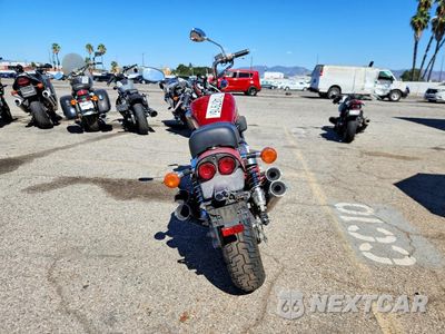 Czwarte zdjęcie samochodu z boku: 1987 HONDA VF700 C VIN:JH2RC2111HM300191 - miniatura