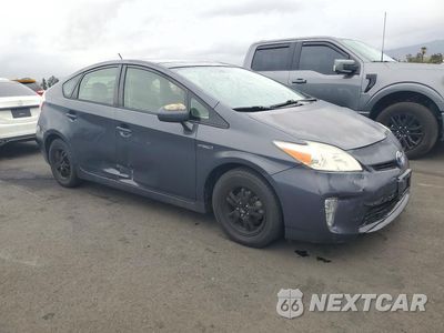 Czwarte zdjęcie samochodu z boku: 2012 TOYOTA PRIUS THREE VIN:JTDKN3DU5C5461579 - miniatura