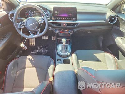 Zdjęcie 8 z 13 samochodu: 2023 KIA FORTE GT VIN:3KPF44AC3PE592011 - miniatura